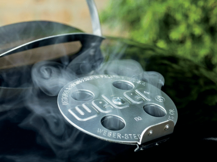 Original Kettle Charcoal Grill 22" - Image 4