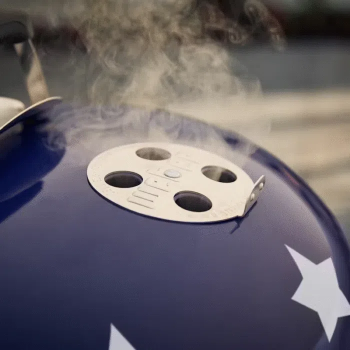 Weber 22” Star-Spangled Kettle - Image 5