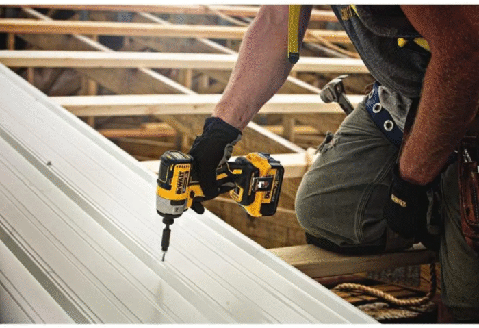 DEWALT 20V MAX XR Drywall Screwgun and Impact Screwdriver Kit, 2.0 Amp Hour (DCK267D2) - Image 4