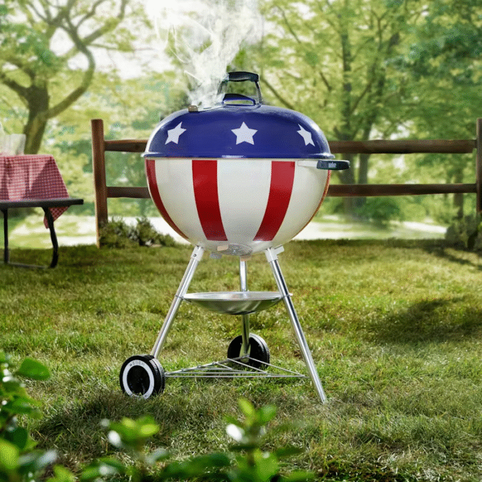 Weber 22” Star-Spangled Kettle - Image 4